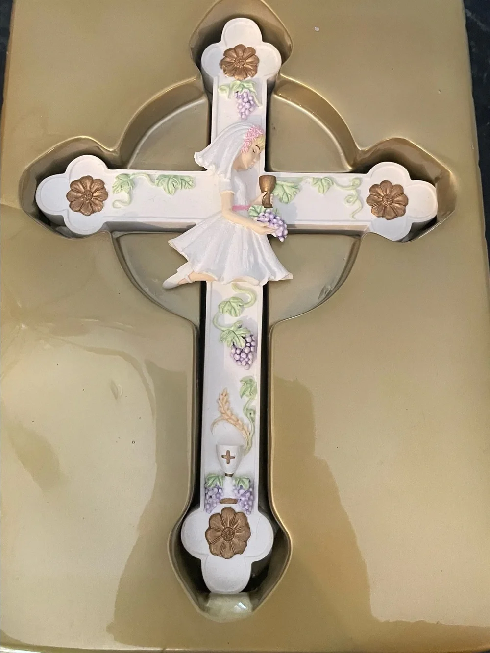 Vintage Singer First Communion Girl Wall Cross 8” Religious Catholic Decor NOS